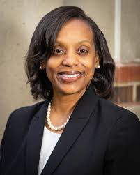 Debbie Dantzler's Instagram, Twitter & Facebook