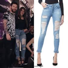 Feb 19, 2021 · antonella roccuzzo. Antonela Roccuzzo Style When She Went To Romarey S Birthday Dinner