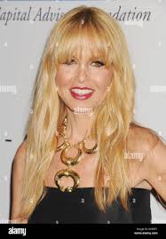 Zoe anderson hi-res stock photography and images