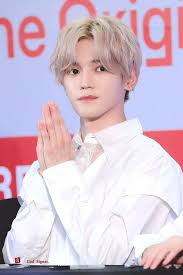 Taeyong Nct Fansign Taeyong Leetaeyong Nct Nct127 Nctu Nctdream Nct2018 Nct Taeyong Taeyong Nct