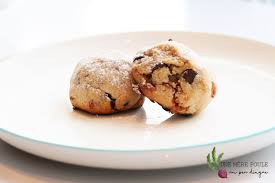 Boules Gourmandes Au Beurre De Pacanes Pepites De Chocolat Skor Et Mini Rolo Desserts Food Biscuits