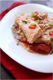Soupe De Poissons Au Piment Chefnini Soupe De Poisson Poisson Alimentation