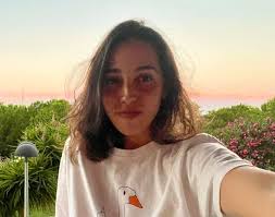 A Tribute by the Wall Lisbon