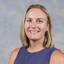 Amber Barnhart's Instagram, Twitter & Facebook