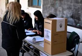 Elecciones 2025: Baja Participación y Expectativa por Resultados - Imagen principal del artículo