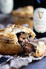 Pub Style Guinness Beef Pie Recipe Beef Pies Guiness Recipes Steak And Ale