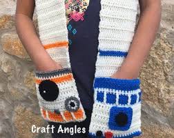 Items Similar To Bb 8 Scarf Crocheted Star Wars Scarf Halloween Costume On Etsy Star Wars Crochet Crochet Scarf Knitting Patterns