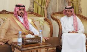 وُلد الصحفي الراحل مصطفى عبدالعزيز إدريس في مدينة الطائف عام 1956م، ونشأ على علق نجم نادي النصر السابق، مصطفى إدريس، على حالته الصحية المتأخرة ومعاناته خلال ظهور. Ø£Ù…ÙŠØ± Ù…ÙƒØ© Ø¨Ø§Ù„Ù†ÙŠØ§Ø¨Ø© ÙŠØ¹Ø²ÙŠ Ø£Ø³Ø±Ø© Ù…ØµØ·ÙÙ‰ Ø¥Ø¯Ø±ÙŠØ³ ÙˆØ°ÙˆÙŠ Ø¹Ù…Ø§Ø¯ Ø®ÙˆØ¬Ø© ØµØ­ÙŠÙØ© Ù…ÙƒØ©