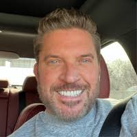 90+ "Joey Lee" profiles