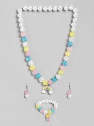 Gift ideas for little girls in Navratri- नवरात्रि पर बच्चियों को दें इस तरह के फैशनेबल Gift, देखें गिफ्ट.
