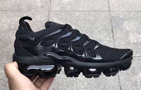 Our Best Look Yet At The Nike Air Vapormax Plus Triple Black Kicksonfire Com Adidas Shoes Women Nike Shoes Air Force Nike Air