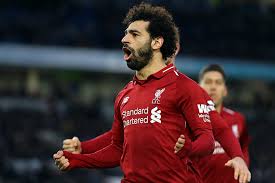 وأوضح التقرير أن محمد صلاح طلب اللعب بقميص رقم 11 والذي يرتديه فينيسيوس جونيور. Ù‚Ø§Ø¦Ø¯ Ù„ÙŠÙØ±Ø¨ÙˆÙ„ ØµÙ„Ø§Ø­ ÙƒØ§Ø¨ÙˆØ³ Ø§Ù„Ù…Ø¯Ø§ÙØ¹ÙŠÙ† ÙƒÙˆØ±Ø©