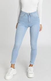 Christina Skinny Jeans In Light Wash Denim Showpo Womens Jeans Skinny Light Denim Jeans Light Blue Skinny Jeans