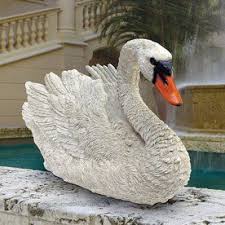 Design Toscano White Swan 11 In Animal Garden Statue Lowes Com Garden Statues Bird Statues Animal Statues