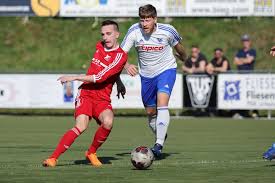 Alle mannschaften, tabellen und ergebnisse des fußballvereins teutonia hausen auf einen blick. Fussball Hausen Und Hauingen Spitze Fussball Verlagshaus Jaumann