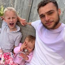 Can anyone recommend a good nail place? Haven't lived in Melton that long  and I keep driving to Nottingham for mine doing 🙈 Need somewhere local  that has a good variety of