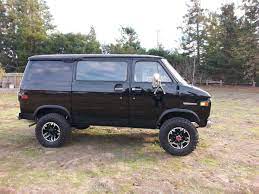 Hemmings Find Of The Day 1975 Gmc Vandura 44 Hemmings Daily In 2021 Gmc Vans Van Chevy Van