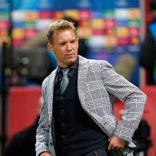 'mobbing'e aldırmayarak antrenörlük kariyerine ilk adımı attı. Julian Nagelsmann Sorgt Mit Outfit Fur Aufsehen Bin Kein Model