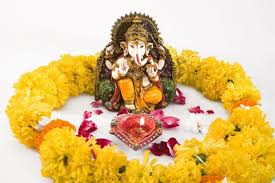 Grad not one for farm fresh flowers? Hindus Should Fresh Flowers Offered To The Deity In The Pooja Enclosure In The Morning And Which Have Wilted During The Day Be Removed The Same Day Or Can They Be Allowed
