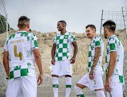 Moreirense fc's felipe pires gets his shot away but it misses the target. Moreirense 2020 21 Home Kit