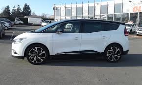 Renault grand scenic 1.600cc essence 110cv 7 places du 07/04/2015 1er propriétaire avec suivi, 96.005 km, climatisation manuelle Monospace Renault Grand Scenic Iv 7 Places Dispo Sur Parc 24390 00 Par Garage Olivier