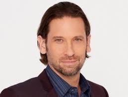 GH's Roger Howarth Speaks Bringing Franco To Life, His Co-Stars & Soap  Success!