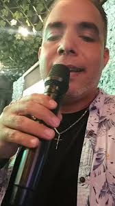 Te gusta la salsa??? Disfruta con este hermoso tema.... , #ecuador🇪🇨  #guayaquil #venezuela🇻🇪 #eeuu🇺🇸 #colombia🇨🇴 #panama #peru #chile ,  Para tus eventos familiares y corporativos, con la mejor música ...