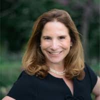 Jennifer Blum's Instagram, Twitter & Facebook