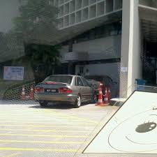 34m depan tv sambil berfikir 35m wisma tnb shah alam,selangor local business. Photos At Drive In Counter Tenaga Nasional Berhad Building In Shah Alam