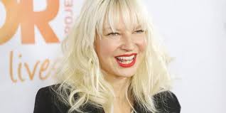 Lirik dan Chord Lagu Sweet Design dari Sia