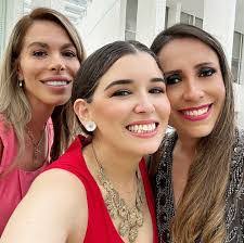 Mel Fuentes's Instagram, Twitter & Facebook