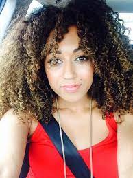 Danielle Brown Spice Girls Mel B S Little Sister Curly Afro Afro Hair Inspiration Afro Hairstyles Baby Hairstyles