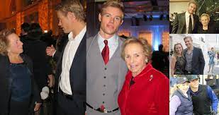Even though donovan is not married and doesn't have a wife, he was in a serious relationship with actress sonia rockwell from 2006 to 2009. Trevor Donovan On Twitter Memories From A Few Robert F Kennedy Human Rights Foundation Events With Kerry Kennedy And Ethel Kennedy Throwbackthursday Https T Co S22tnnzvxm