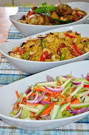 Aug 01, 2021 · resepi mee wantan goreng oleh chiara diposting pada 1 agustus 2021 resepi mee wantan goreng ~ lanjutan dari resepi ladu saya semalam timbul idea untuk membuat wantan mee. Amie S Little Kitchen Nasi Beriani Cendawan Lauk Ayam Masak Kurma Resepi Che Jah Acar Mentah Resep Ayam Nasi