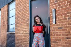 Lydia Reeves | Female Body Casting Artist, Brighton