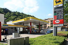 Ein tanklastwagen ist aus noch unbekannten gründen auf einer autobahnbrücke explodiert. Agip Wikipedia