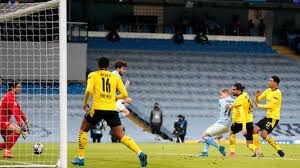 Bellingham and haaland bully the man city defenders before can runs onto the ball and lays off reus. Gol Kevin De Bruyne Bawa Mancity Ungguli Dortmund Di Babak I