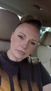 Jennifer Shelton's Instagram, Twitter & Facebook