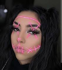 Nelida Linares's Instagram, Twitter & Facebook