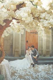 2020《《modern couple》》 刷爆抖音最火的潮流婚纱照❤如今不用远赴中国, 在马来西亚my dream wedding婚纱店也可以get到一套抖音同款婚纱照! 6 Best Bridal Shop In Malaysia My Dream Wedding Sanren Studio Armadale Weddings