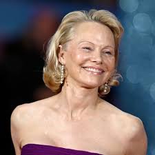 Paloma Faith's family home is as zany as you'd expect