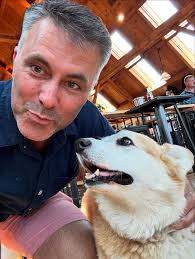 A couple days connecting and reconnecting in Charlottesville celebrating  the wines—and the people!—of the Monticello Wine Trail 🍷 Things kicked off  Thursday night with a beautiful dinner at @thecliftoninn featuring seven  local