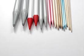 Knitting needle sizes as they are shown on patterns refer to the needle diameter. Knitting Needle Sizes A Handy Conversion Chart Hands Occupied