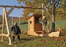 Almhutte Naturholz Manufaktur Spielgerate Fur Garten Und Kindergarten Kinder Spielplatz Garten Hinterhof Spielplatz Kinderspielplatz