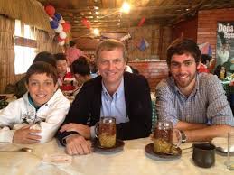 We did not find results for: Jose Antonio Kast On Twitter Despues D Una Manana De Feria Nada Como Un Mote Con Huesillo En Compania D 2 Grandes Ayudantes Mis Hijos Http T Co Rjoatlrn3t