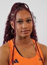 Chante Hodge's Instagram, Twitter & Facebook