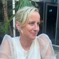 2400+ "Anne White" profiles