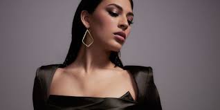 Dress the Population