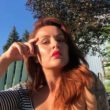 Charlotte DeLaet HMU