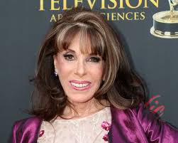 Mary Steenburgen, Jane Fonda — Stock Editorial Photo © Jean_Nelson  #195111358